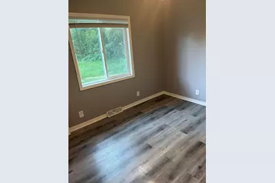 102 Leeds Avenue, Michigan City, IN 46360 - Photo 17
