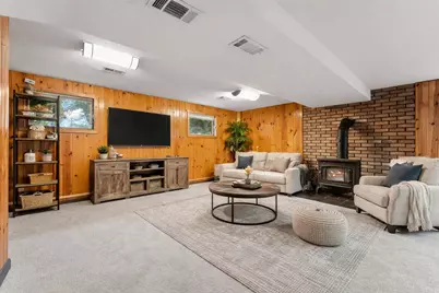 9217 Grace Street, Highland, IN 46322 - Photo 19