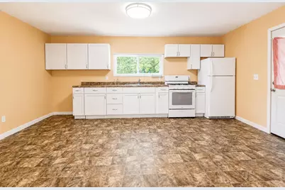 207 W Lake Street, Knox, IN 46534 - Photo 5