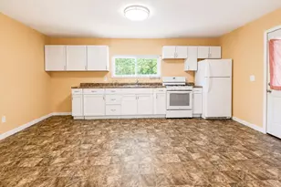 207 W Lake St, Knox, IN 46534 - Photo 5
