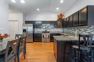 3884 Stadium St, Portage, IN 46368 - Photo 7