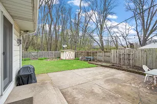 6114 Mockingbird Ave, Portage, IN 46368 - Photo 17