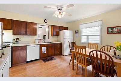 6114 Mockingbird Avenue, Portage, IN 46368 - Photo 5