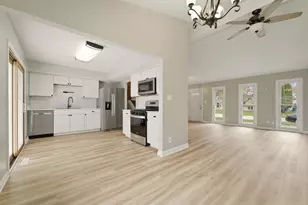 9830 Mckinley St, Crown Point, IN 46307 - Photo 7