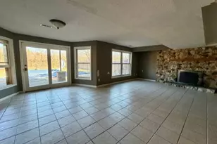 58764 Fawn River Ct, Elkhart, IN 46516 - Photo 3