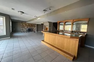 58764 Fawn River Ct, Elkhart, IN 46516 - Photo 5