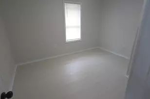 4721 Ivy St, East Chicago, IN 46312 - Photo 3