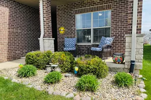 3008 Winter Garden Dr, Valparaiso, IN 46385 - Photo 5