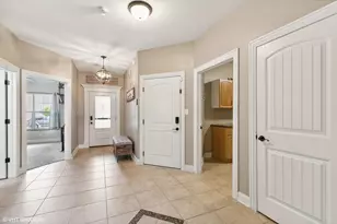 3008 Winter Garden Dr, Valparaiso, IN 46385 - Photo 7