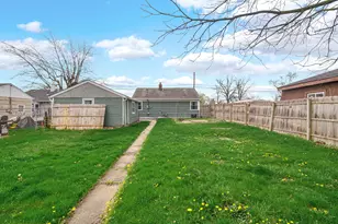 1006 W Old Ridge Rd, Hobart, IN 46342 - Photo 21