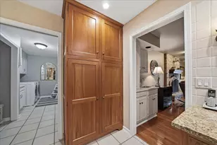 404 Westchester Ln, Valparaiso, IN 46385 - Photo 15