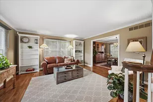 404 Westchester Ln, Valparaiso, IN 46385 - Photo 17