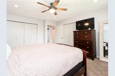 8141 Grace Place, Highland, IN 46322 - Photo 13