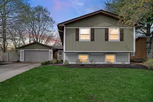4303 Kingsdale Dr, Valparaiso, IN 46383 - Photo 29