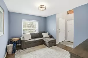 975 Driftwood Trail, Crown Point, IN 46307 - Photo 5