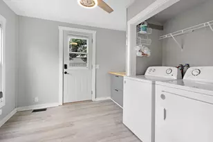 805 E Jefferson Ave, La Porte, IN 46350 - Photo 9