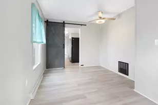 805 E Jefferson Ave, La Porte, IN 46350 - Photo 11