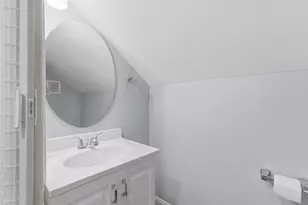 2743 Henry St, Lake Station, IN 46405 - Photo 11