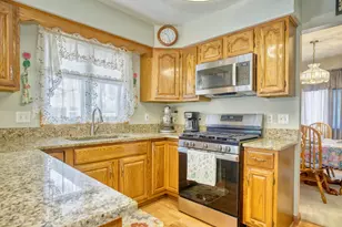9179 Franklin Dr, Saint John, IN 46373 - Photo 7