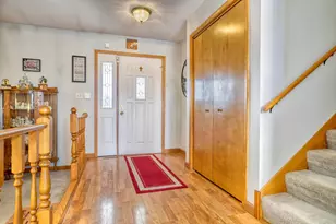 9179 Franklin Dr, Saint John, IN 46373 - Photo 3