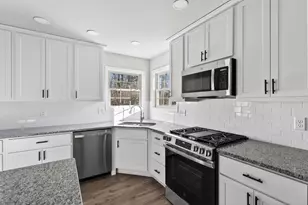 1611 Elderberry St SE, Demotte, IN 46310 - Photo 17