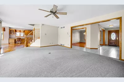 2068 Ramblewood Drive, Highland, IN 46322 - Photo 7