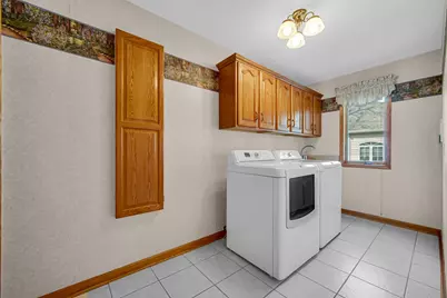 2068 Ramblewood Drive, Highland, IN 46322 - Photo 23