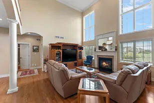 8540 W 105th Ave, Saint John, IN 46373 - Photo 13