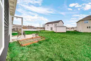 7808 Wright St, Merrillville, IN 46410 - Photo 21