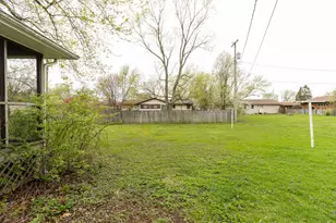 263 Bel Aire Dr, Lowell, IN 46356 - Photo 17
