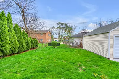 5770 Jackson Street, Merrillville, IN 46410 - Photo 21