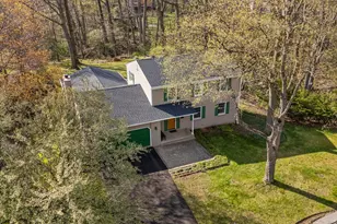 2007 Sherwood Dr, Valparaiso, IN 46385 - Photo 5