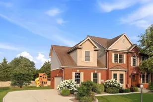 10143 California Ct, Crown Point, IN 46307 - Photo 3