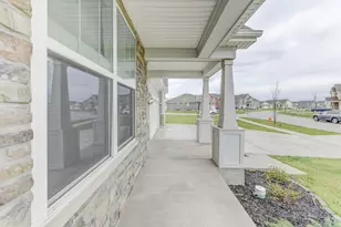 11429 Clyde Dr, Crown Point, IN 46307 - Photo 3