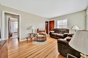 843 173rd St, Hammond, IN 46324 - Photo 5