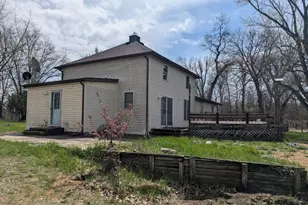 9320 E Division Rd, Knox, IN 46534 - Photo 27