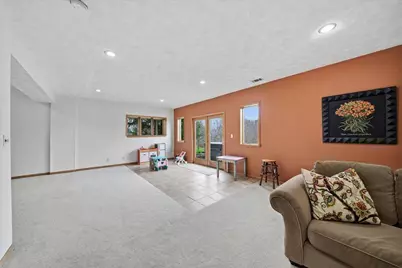 317 N 250 W, Valparaiso, IN 46385 - Photo 27