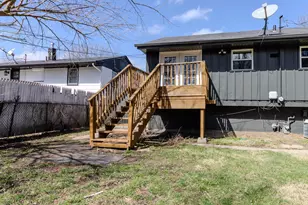 1407 E 51st Pl, Gary, IN 46409 - Photo 45