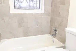 1407 E 51st Pl, Gary, IN 46409 - Photo 21