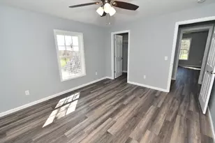 112 W Allen St, Kentland, IN 47951 - Photo 35