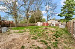 208 W Stevenson St, Morocco, IN 47963 - Photo 9