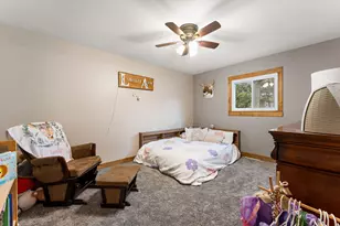 208 W Stevenson St, Morocco, IN 47963 - Photo 27