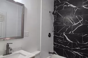 308 Pierce St, Gary, IN 46402 - Photo 11