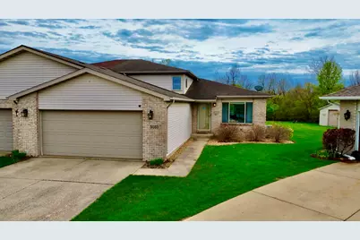5033 W 92nd Avenue, Crown Point, IN 46307 - Photo 3