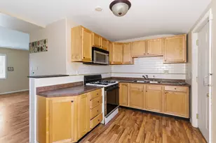 407 Dallas St, Gary, IN 46406 - Photo 7