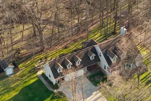 228 W Papillon Dr, Valparaiso, IN 46385 - Photo 53