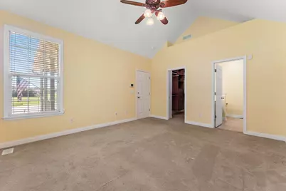 228 W Papillon Drive, Valparaiso, IN 46385 - Photo 17