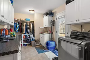 228 W Papillon Dr, Valparaiso, IN 46385 - Photo 25