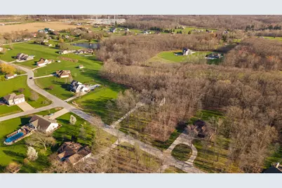 228 W Papillon Drive, Valparaiso, IN 46385 - Photo 59