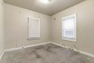 3643 Carolina St, Gary, IN 46409 - Photo 9